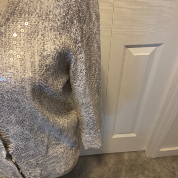 White House Black Market size L sweater cardigan - Picture 5 of 14